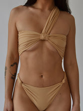 Load image into Gallery viewer, Alexis Top - Sand