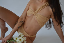 Load image into Gallery viewer, Alexis Top - Sand